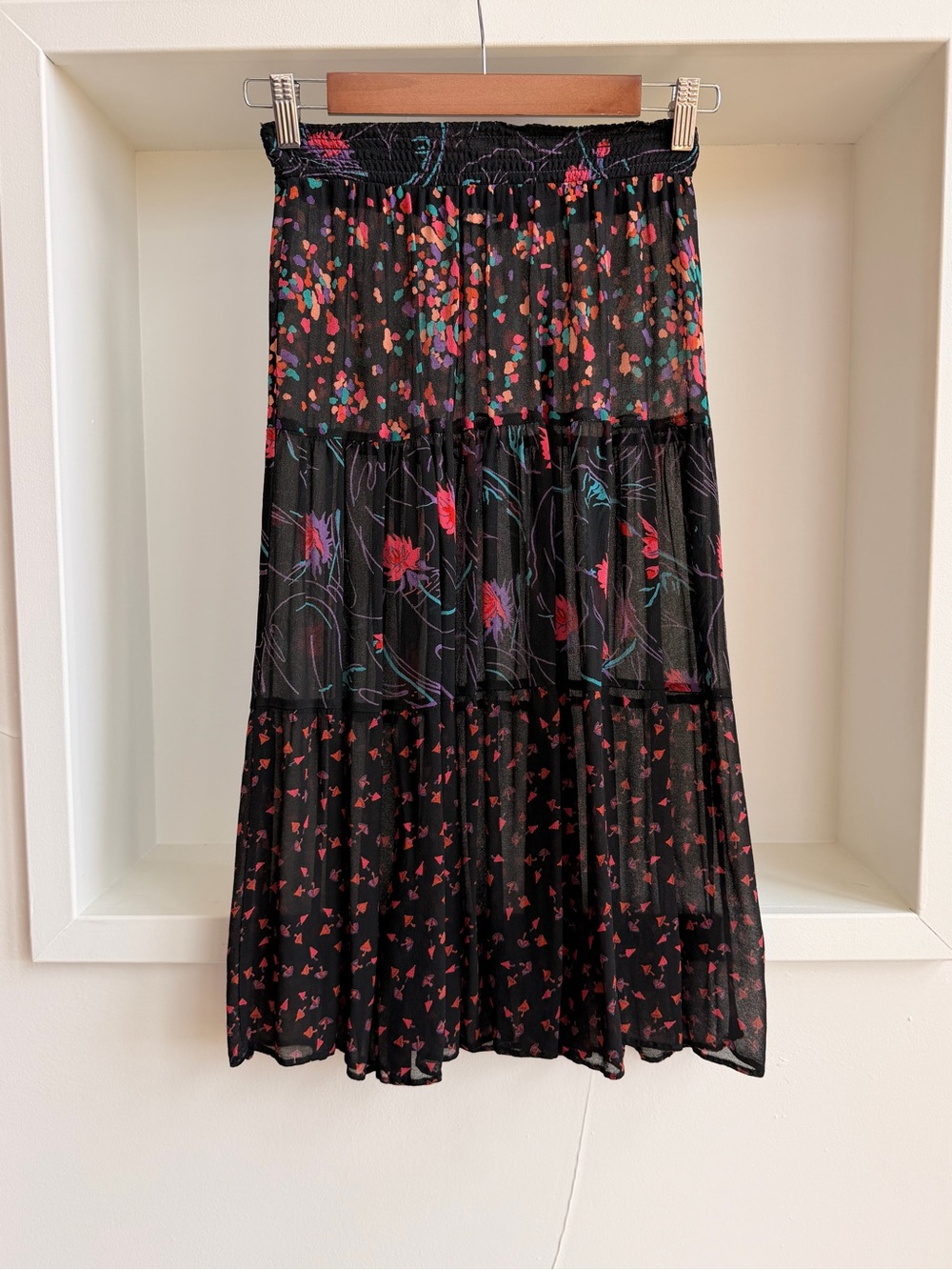 Black Floral Tiered Midi Skirt - Pink & Red Print